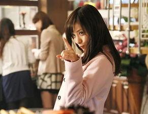 娱乐吃瓜酱男大学生